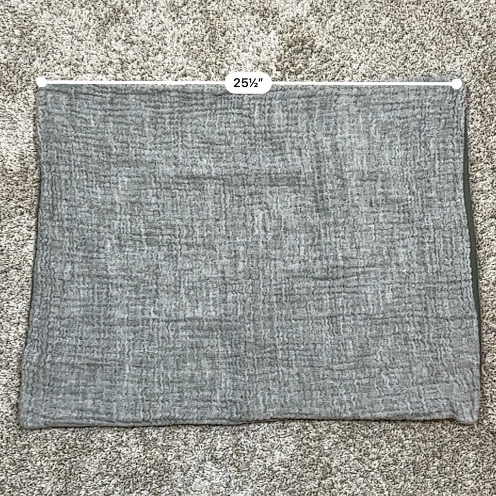 2 Pottery Barn Cloud Linen Cotton Gauzy Textured Green Pillow Sham Set 25.5x19.5